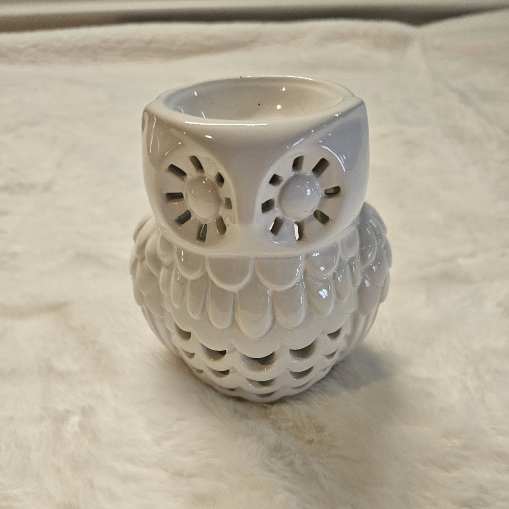 White Ceramic Owl Candle Wax Warmer